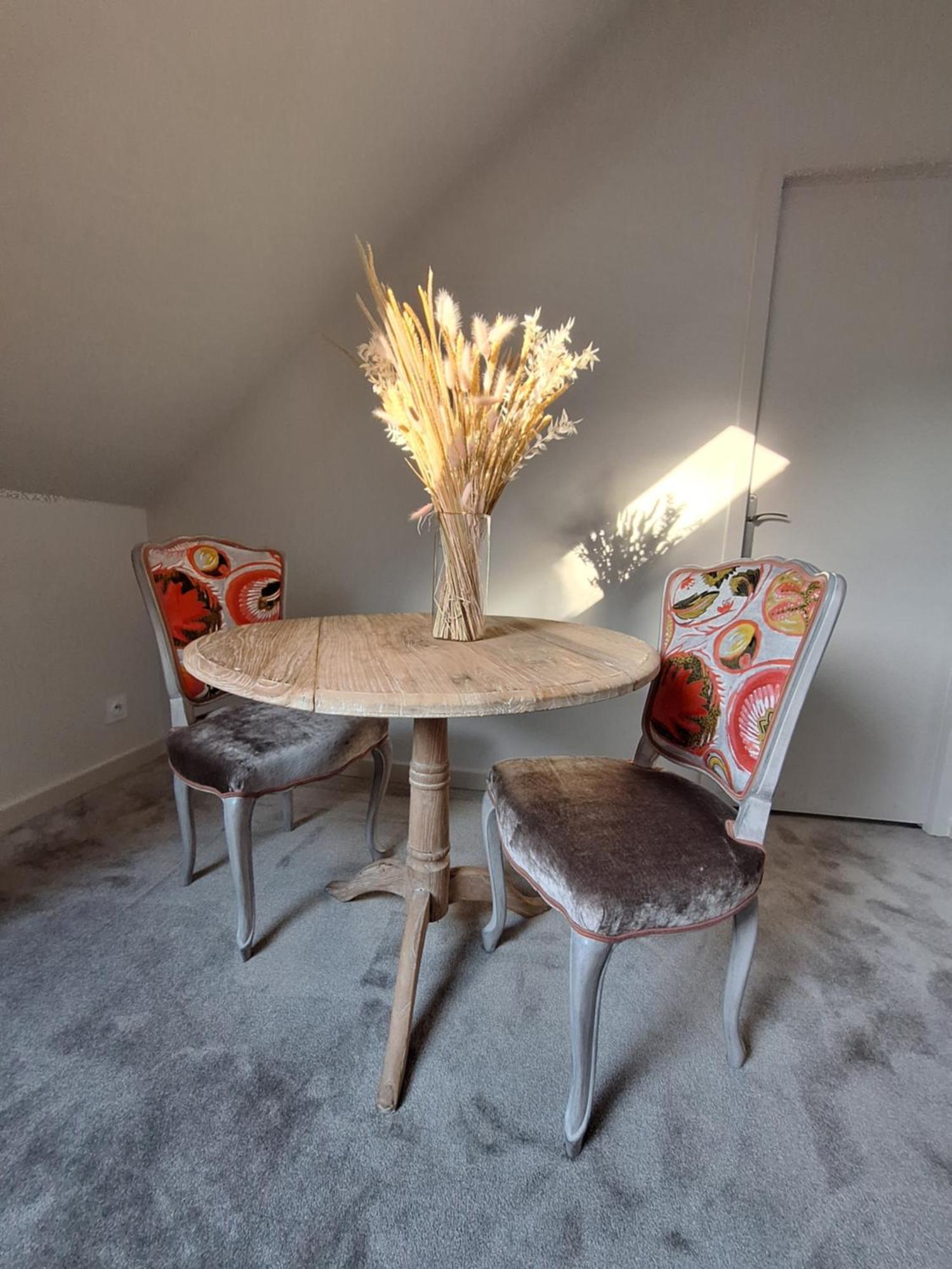 La Chambre Mademoiselle Causeuse Malville Εξωτερικό φωτογραφία